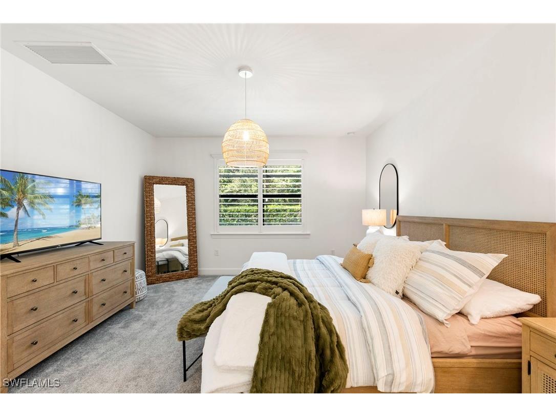 10483 Ventana Lane Naples FL 34120 225079141 image18