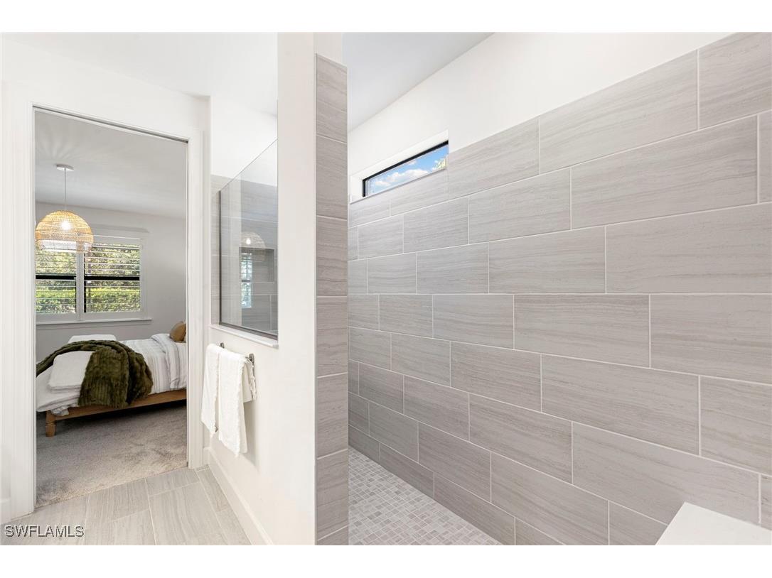 10483 Ventana Lane Naples FL 34120 225079141 image20