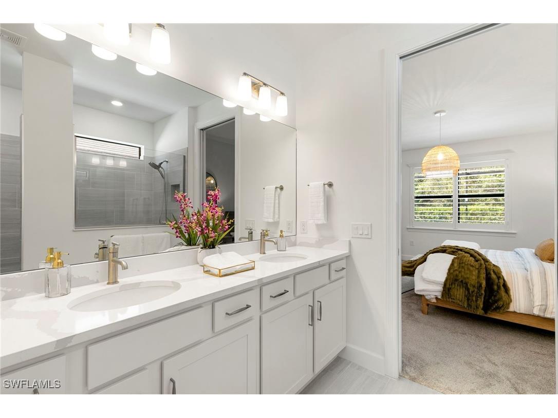 10483 Ventana Lane Naples FL 34120 225079141 image21