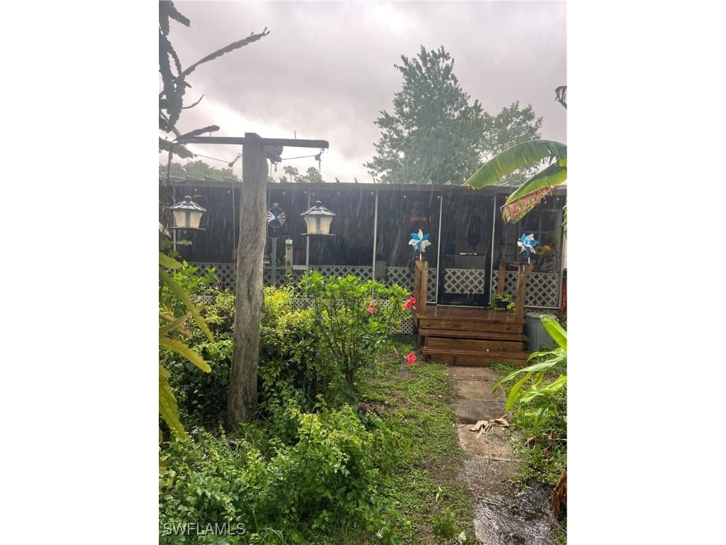 1049 Arbor Lane Moore Haven FL 33471 225046769 image1