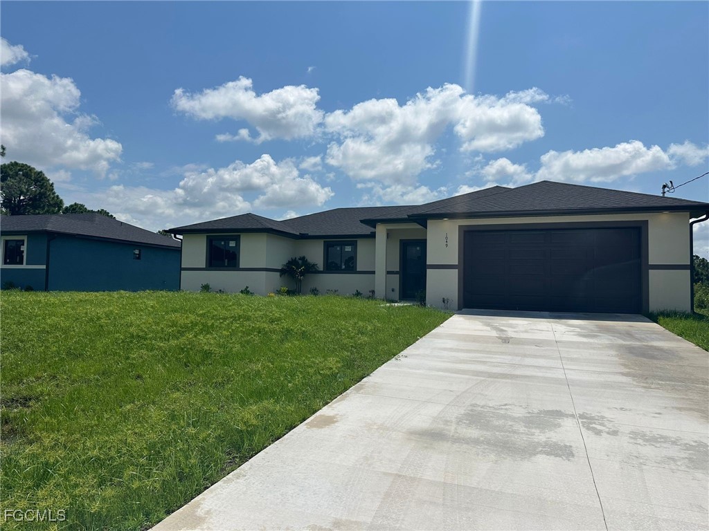 1049 Citrus Avenue S Lehigh Acres FL 33974 2025009538 image1