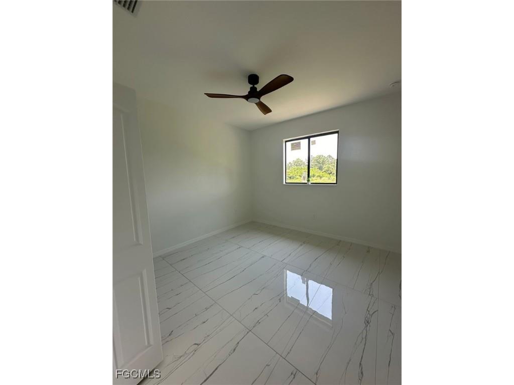 1049 Citrus Avenue S Lehigh Acres FL 33974 2025009538 image8