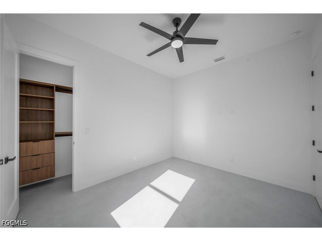 1049 Embers Parkway W Cape Coral FL 33993 2026023151 image19
