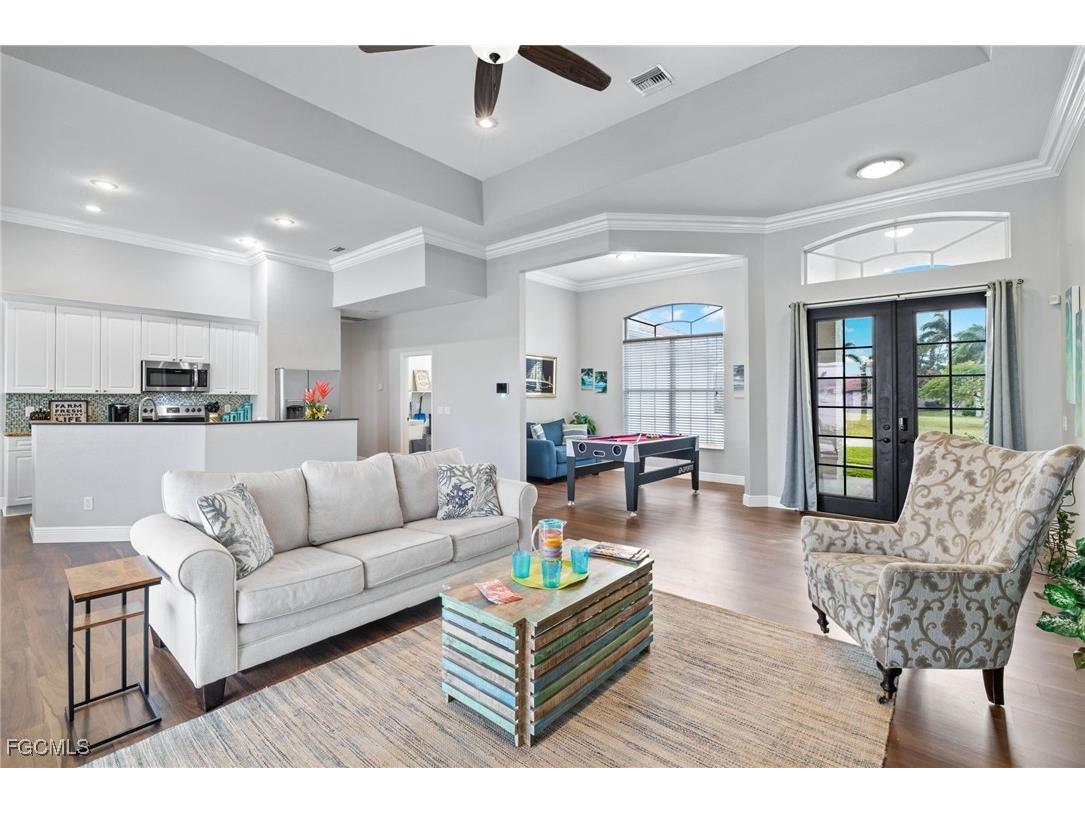 1049 NW 38th Place Cape Coral FL 33993 2025009792 image21