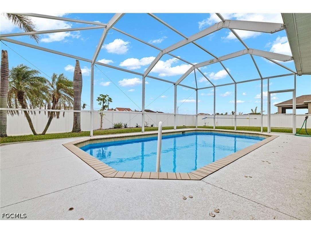 1049 NW 38th Place Cape Coral FL 33993 2026028392 image18