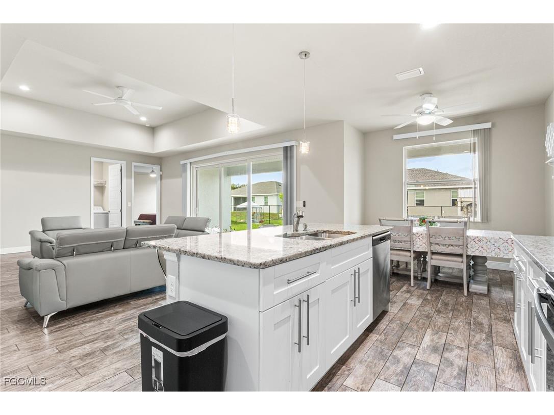 1049 Solar Court Labelle FL 33935 2025018809 image16