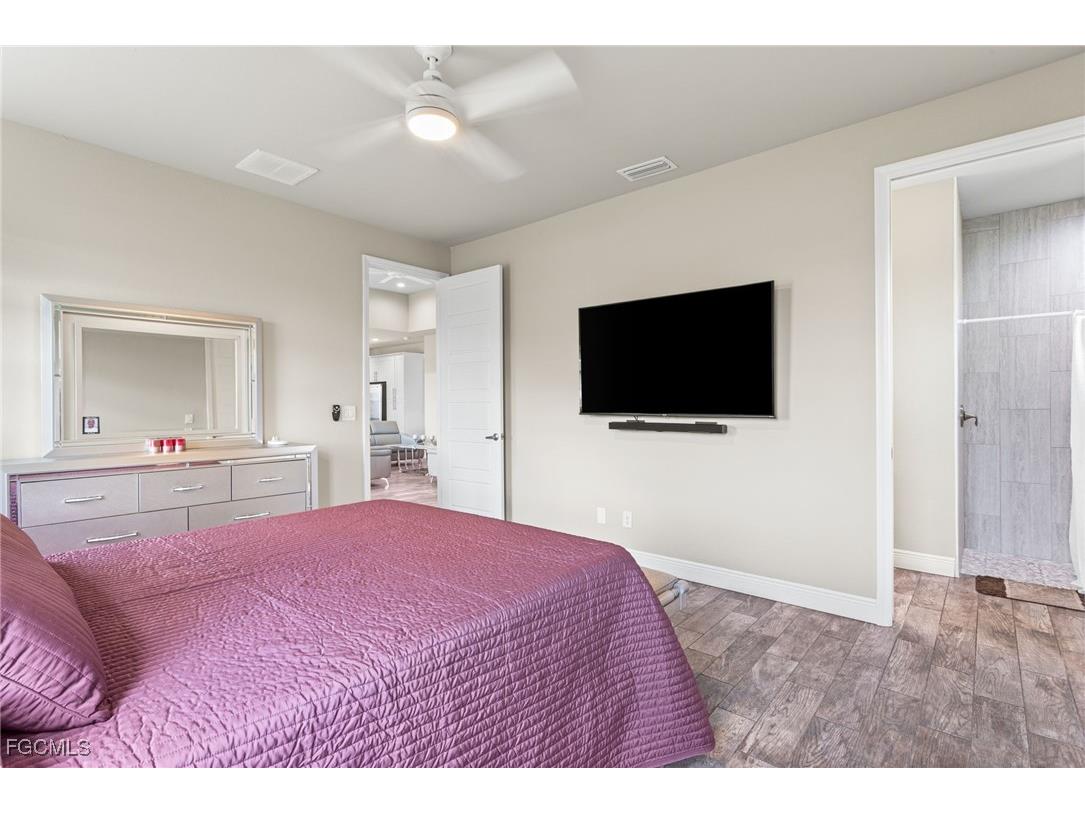 1049 Solar Court Labelle FL 33935 2025018809 image19