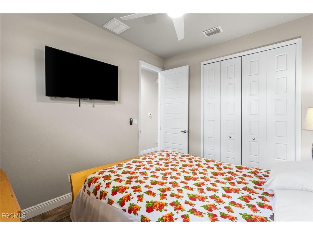 1049 Solar Court Labelle FL 33935 2025018809 image24