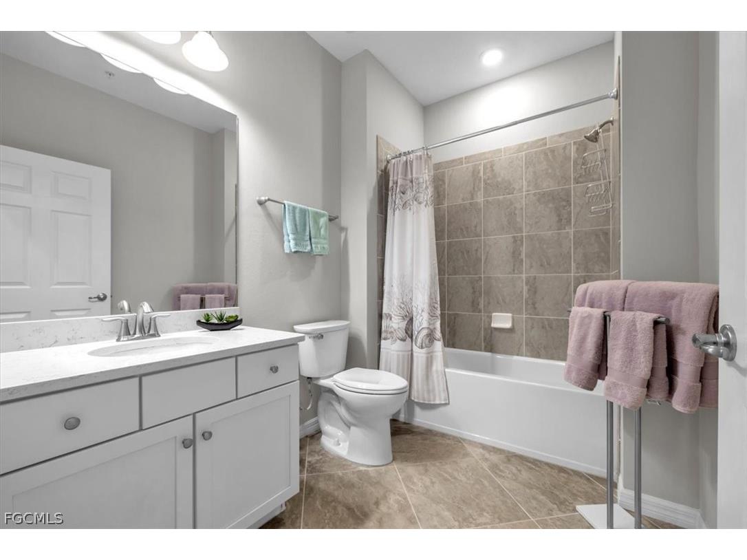 10498 Casella Way #202 Fort Myers FL 33913 2026009841 image23
