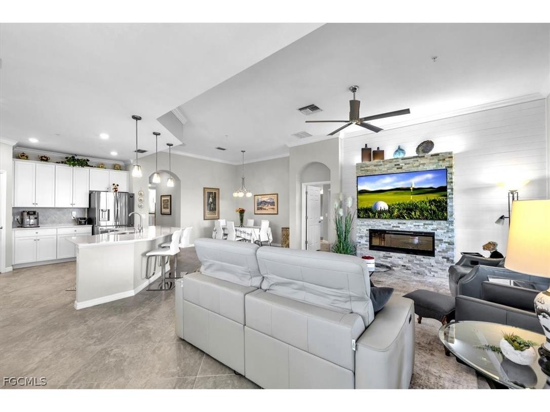 10498 Casella Way #202 Fort Myers FL 33913 2026009841 image5