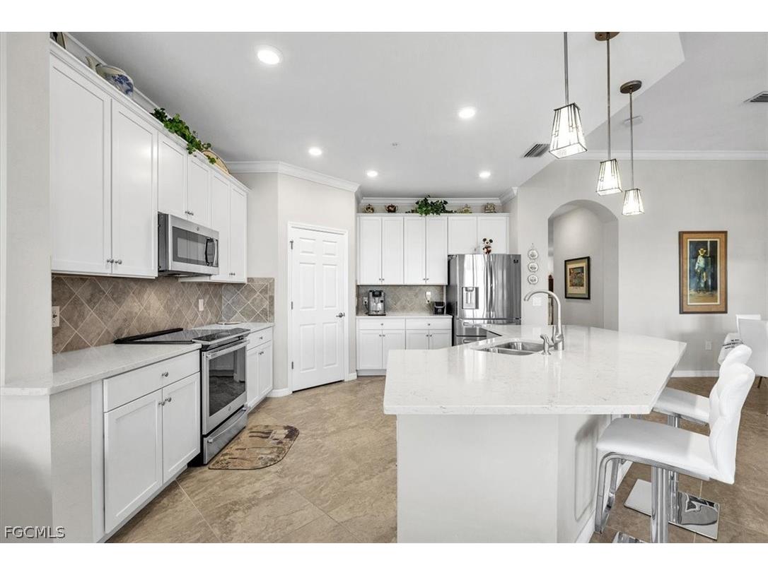 10498 Casella Way #202 Fort Myers FL 33913 2026009841 image8