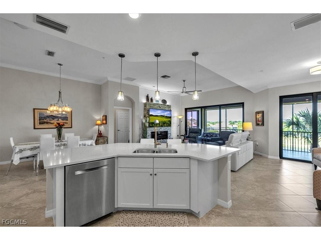 10498 Casella Way #202 Fort Myers FL 33913 2026009841 image9