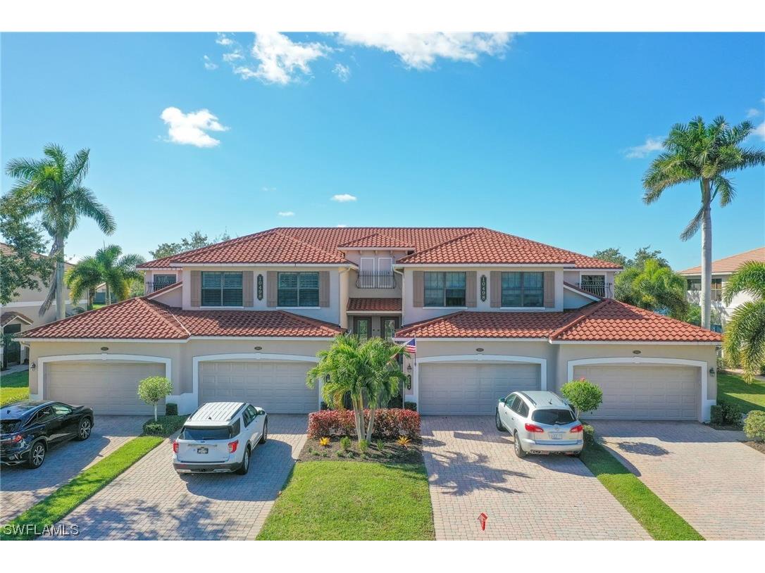 10498 Smokehouse Bay Drive #202 Naples FL 34120 224008425 image1