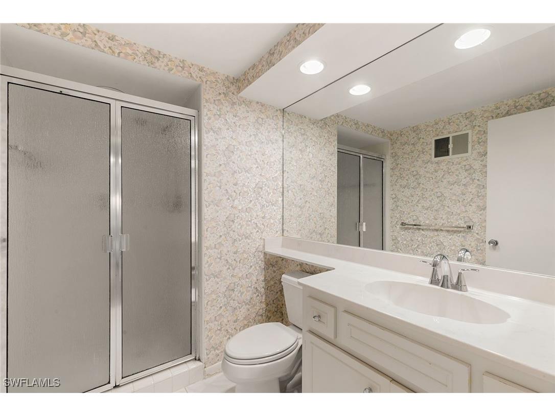 105 Clubhouse Lane #C189 Naples FL 34105 225072890 image20