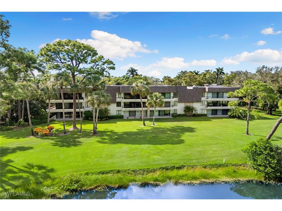 105 Clubhouse Lane #C189 Naples FL 34105 225072890 image32