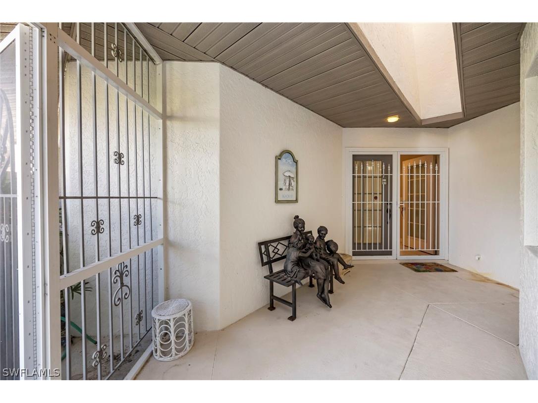 105 Cypress View Drive #105 Naples FL 34113 226004805 image4