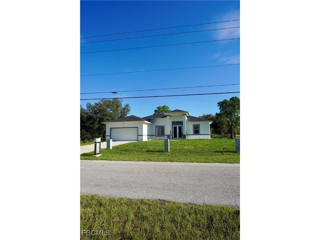 105 E 15th Street Lehigh Acres FL 33972 2025006852 image2