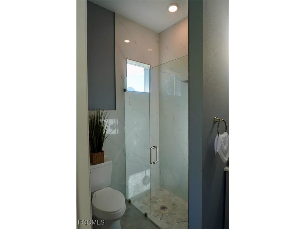 105 E 15th Street Lehigh Acres FL 33972 2025006852 image36