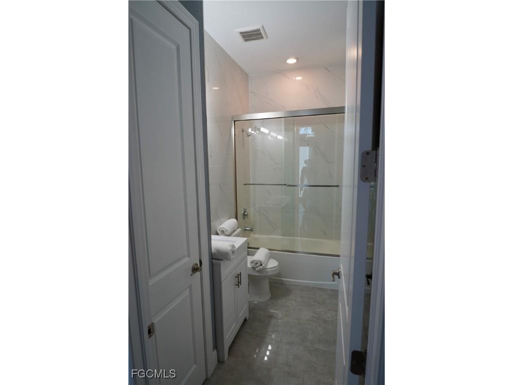 105 E 15th Street Lehigh Acres FL 33972 2025006852 image38