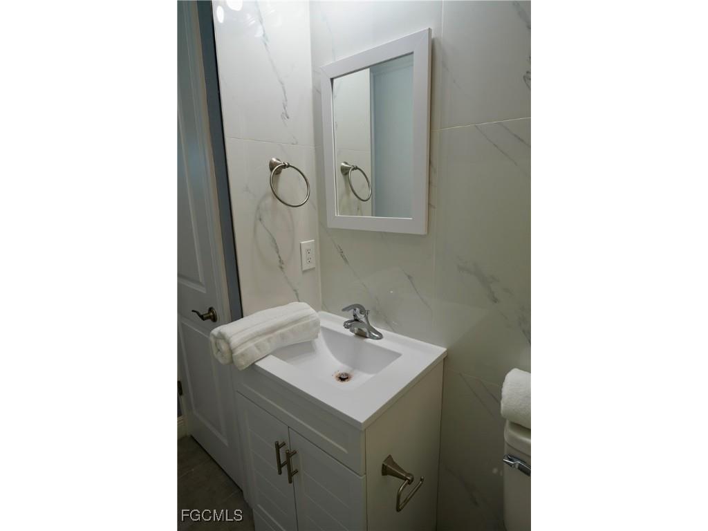 105 E 15th Street Lehigh Acres FL 33972 2025006852 image39