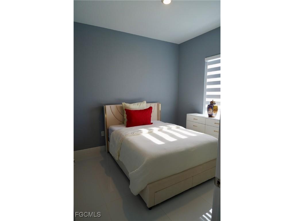 105 E 15th Street Lehigh Acres FL 33972 2025006852 image40