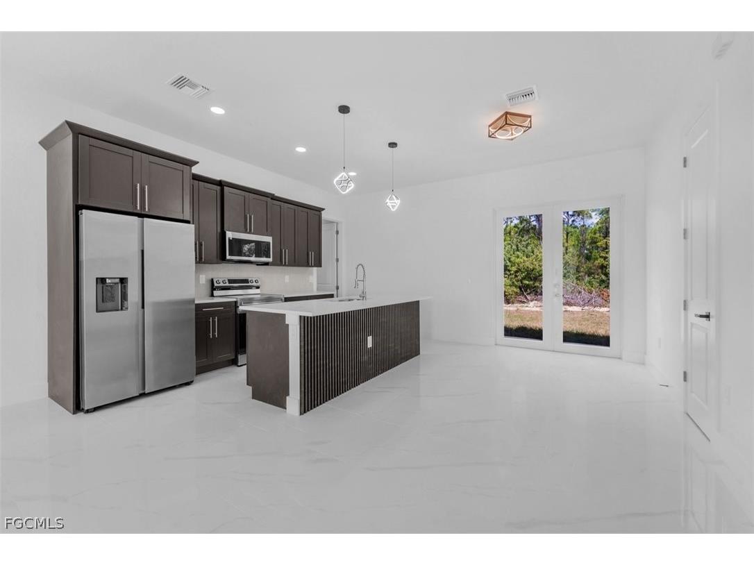 105 E 9th Street Lehigh Acres FL 33972 2026012878 image30