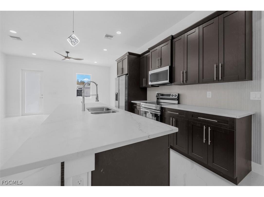 105 E 9th Street Lehigh Acres FL 33972 2026012878 image31