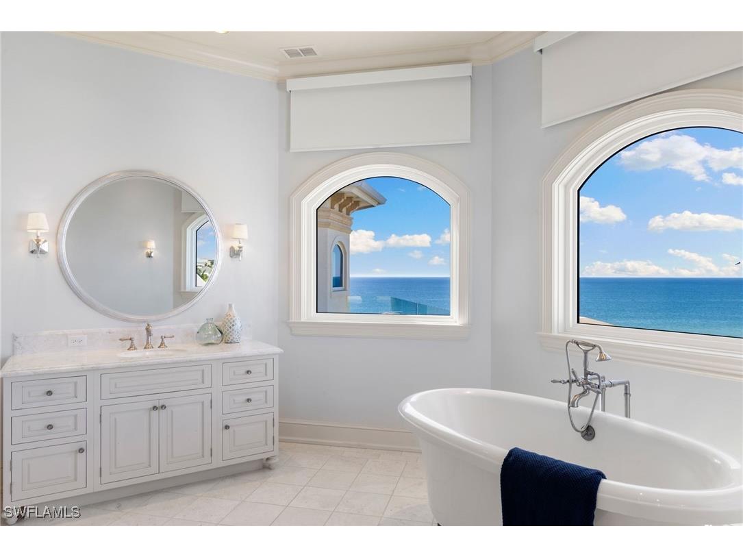 105 Felipe Lane Bonita Springs FL 34134 225080369 image21