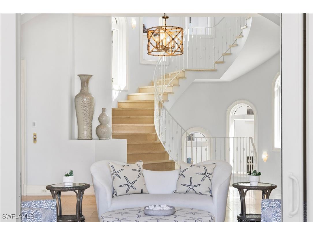 105 Felipe Lane Bonita Springs FL 34134 225080369 image3