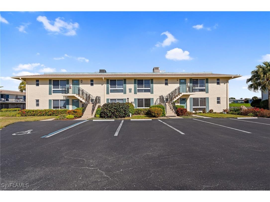 105 Harrison Road #2 Naples FL 34112 226003462 image1