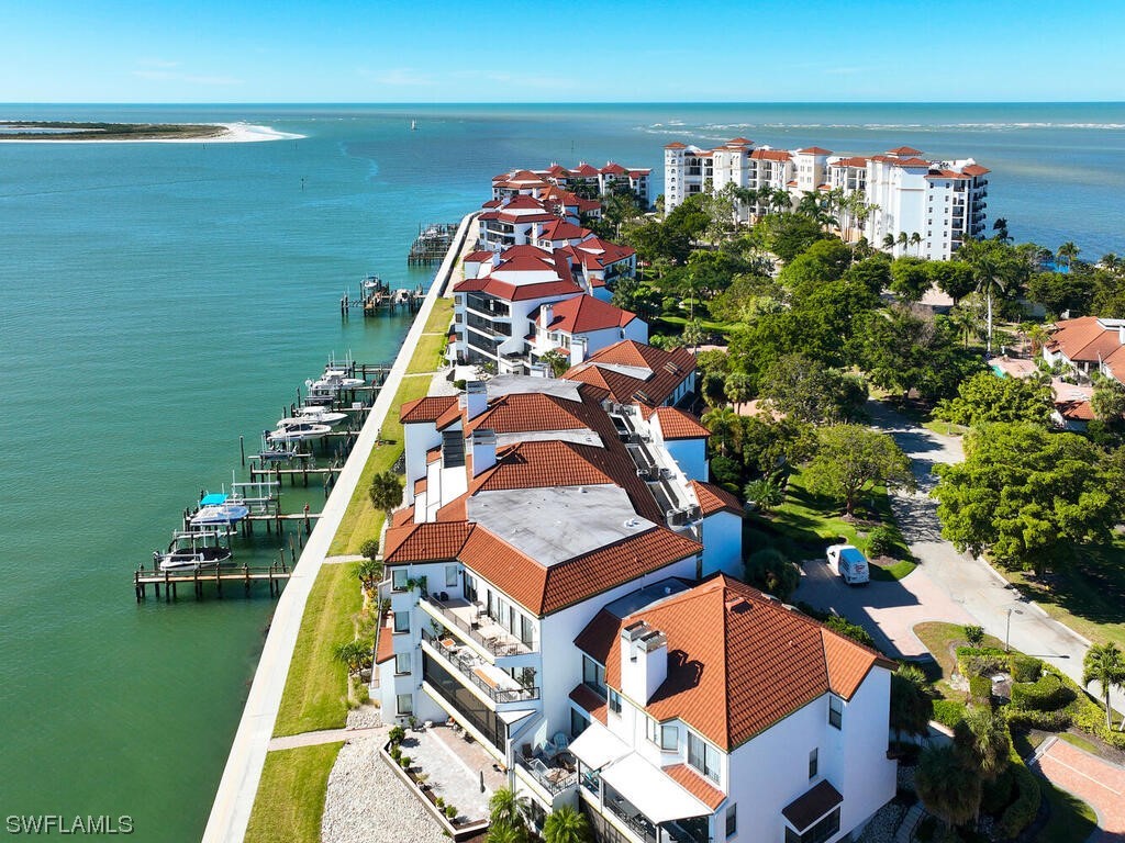 105 La Peninsula Boulevard #105 Naples FL 34113 223094537 image1