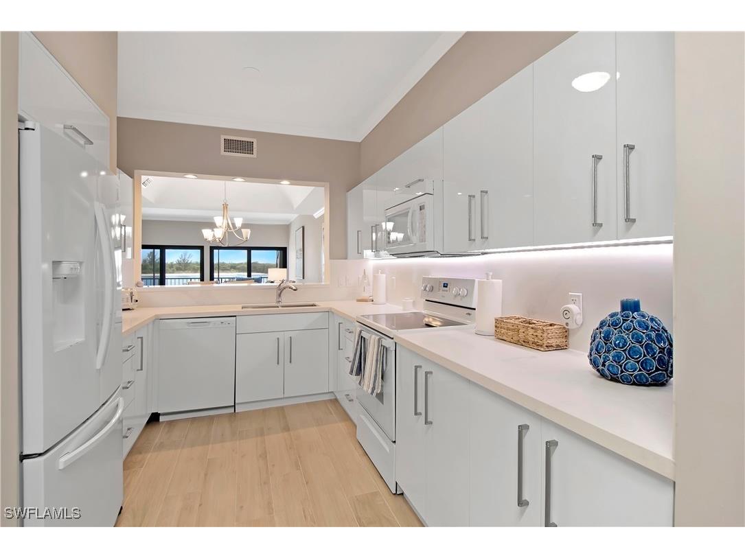 105 La Peninsula Boulevard #105 Naples FL 34113 225074305 image13