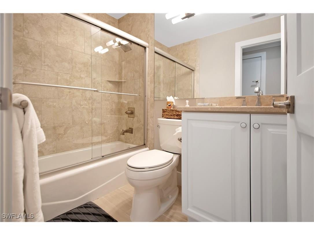 105 La Peninsula Boulevard #105 Naples FL 34113 225074305 image23