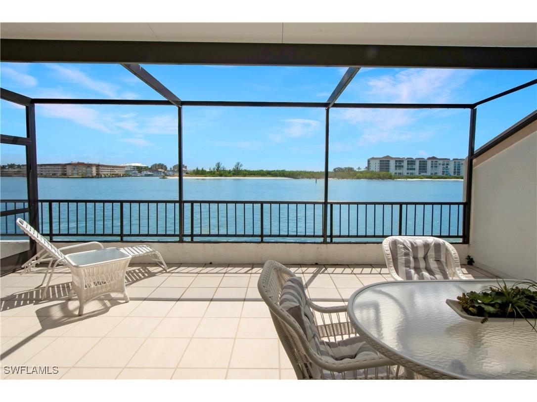 105 La Peninsula Boulevard #105 Naples FL 34113 225074305 image4