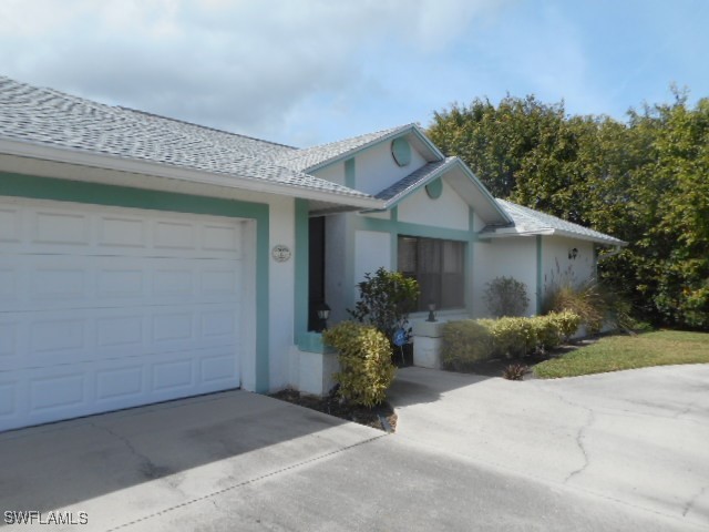 105 Muirfield Circle Naples FL 34113 225081889 image2