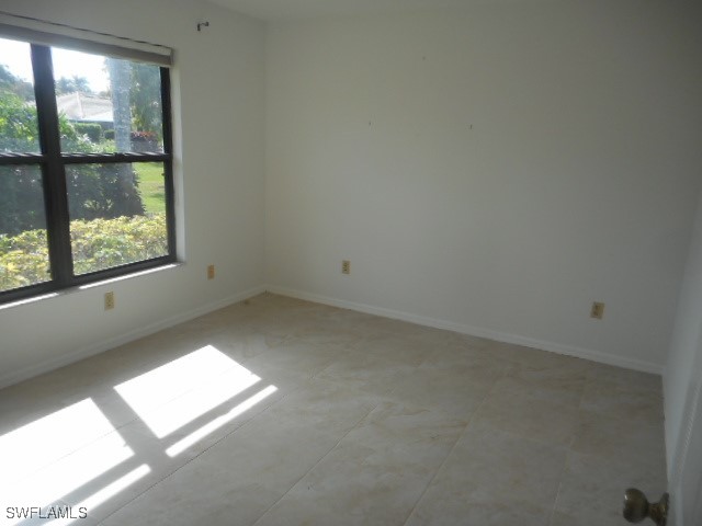 105 Muirfield Circle Naples FL 34113 225081889 image27