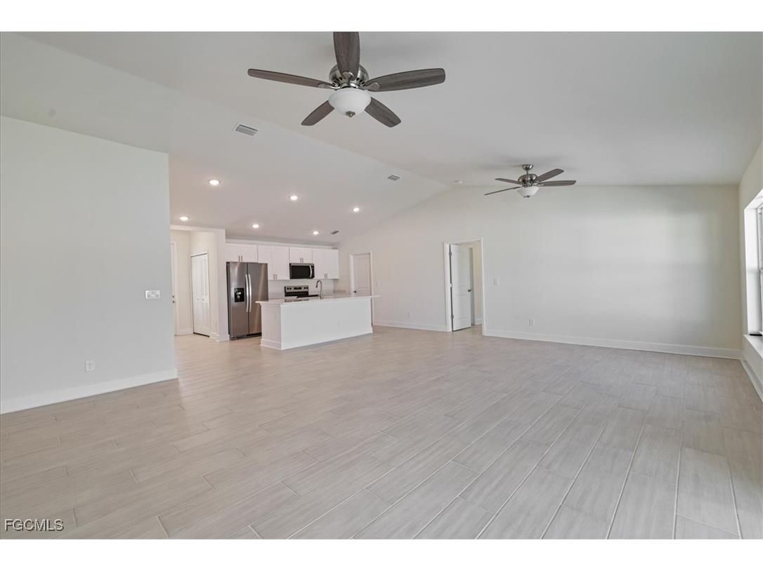 105 NW 14th Street Cape Coral FL 33993 2025018653 image13