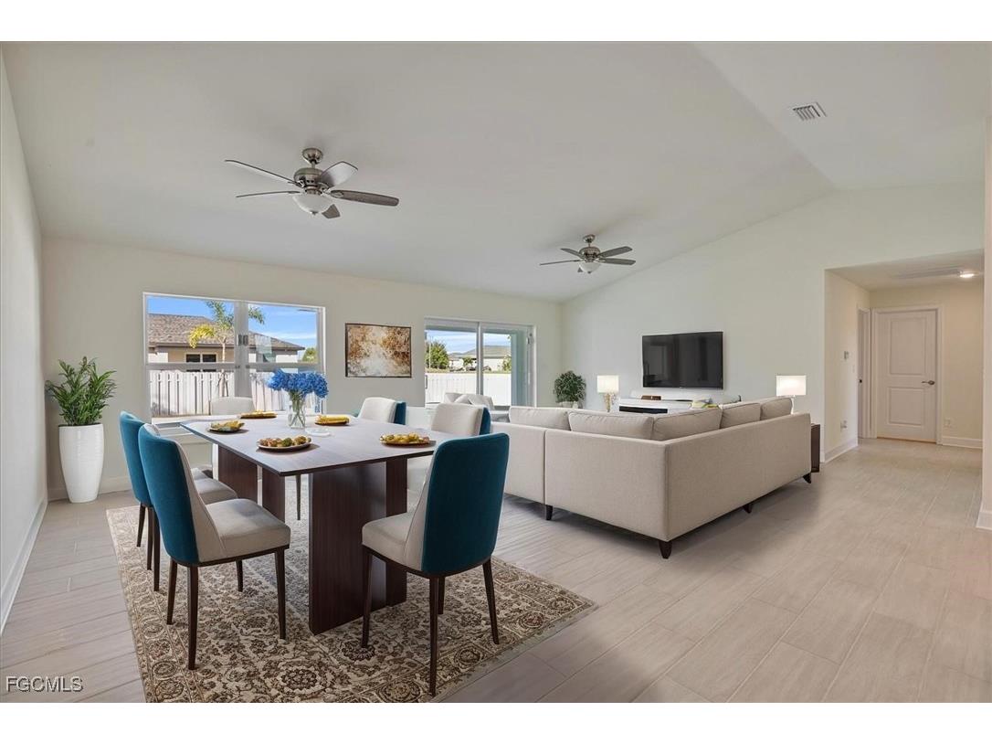 105 NW 14th Street Cape Coral FL 33993 2025018653 image3