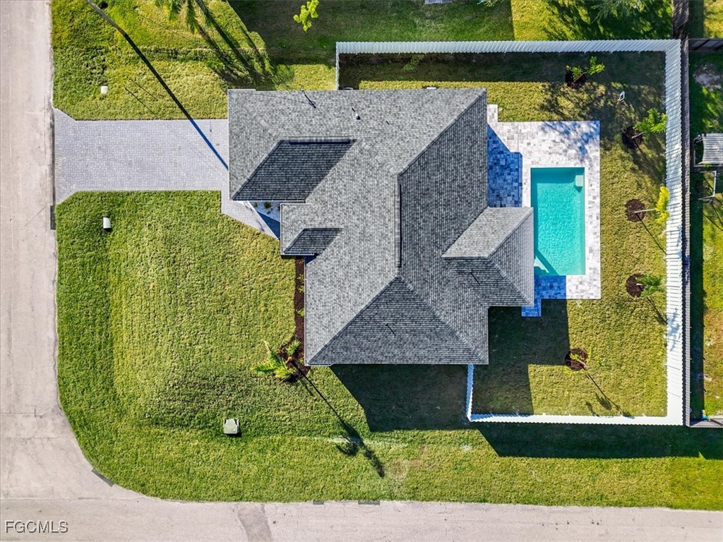 105 NW 14th Street Cape Coral FL 33993 2025018653 image38