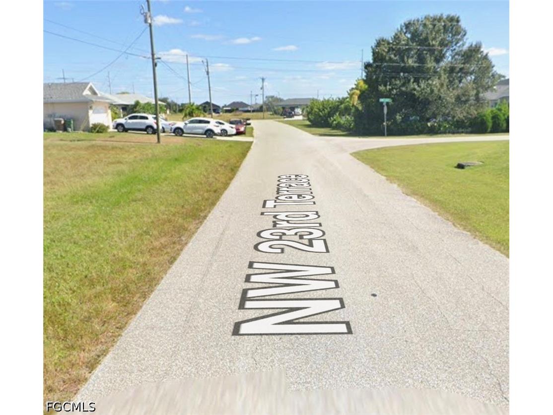 105 NW 23rd Terrace Cape Coral FL 33993 2026024389 image2
