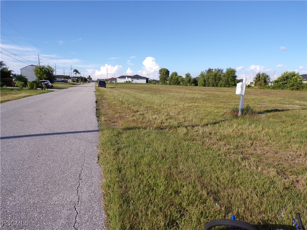 105 NW 24th Avenue Cape Coral FL 33993 2025014638 image5