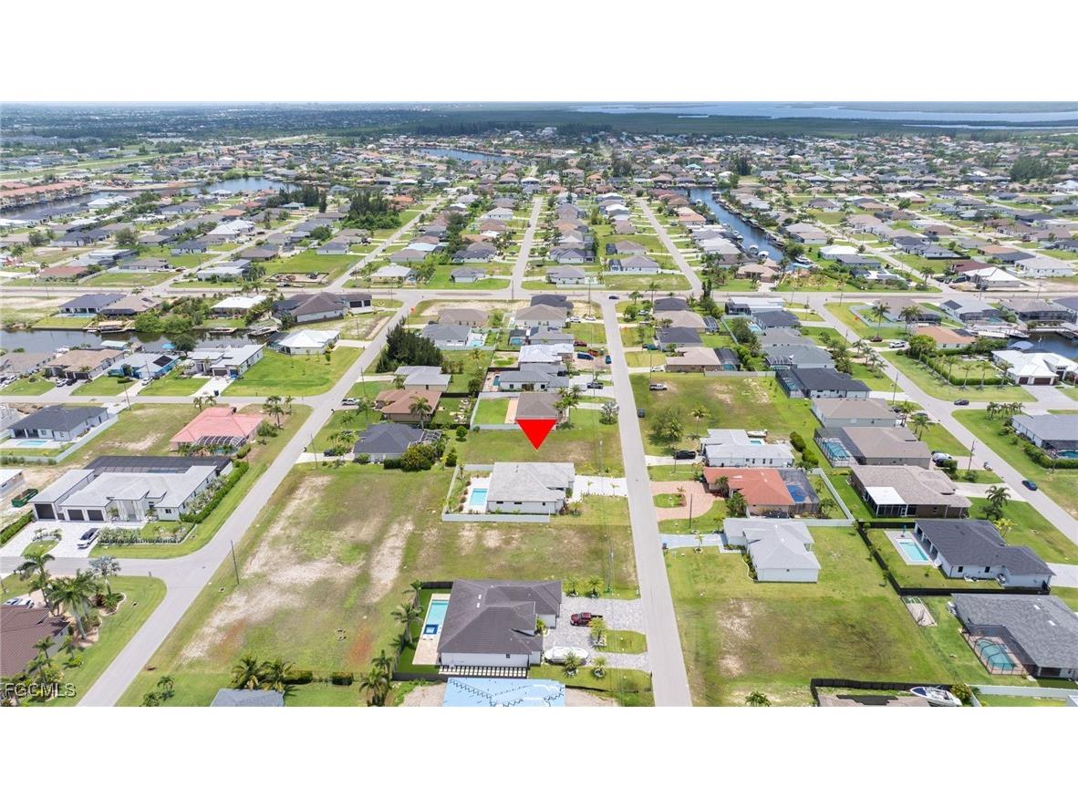105 NW 35th Place Cape Coral FL 33993 2026004183 image11