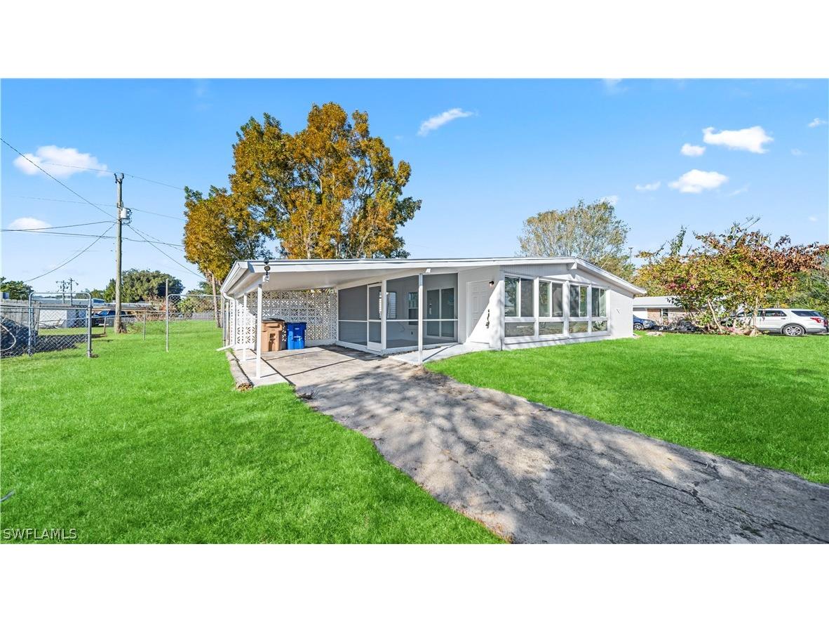 105 Oregon Road N Lehigh Acres FL 33936 226007152 image18
