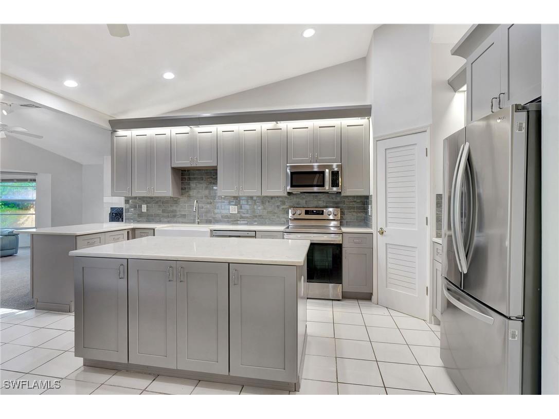 105 Ortona Street Lehigh Acres FL 33936 224105240 image10