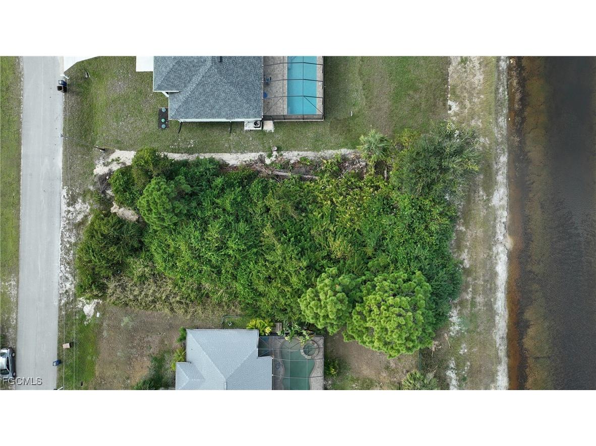 105 Paddock Street Lehigh Acres FL 33974 2025022090 image17