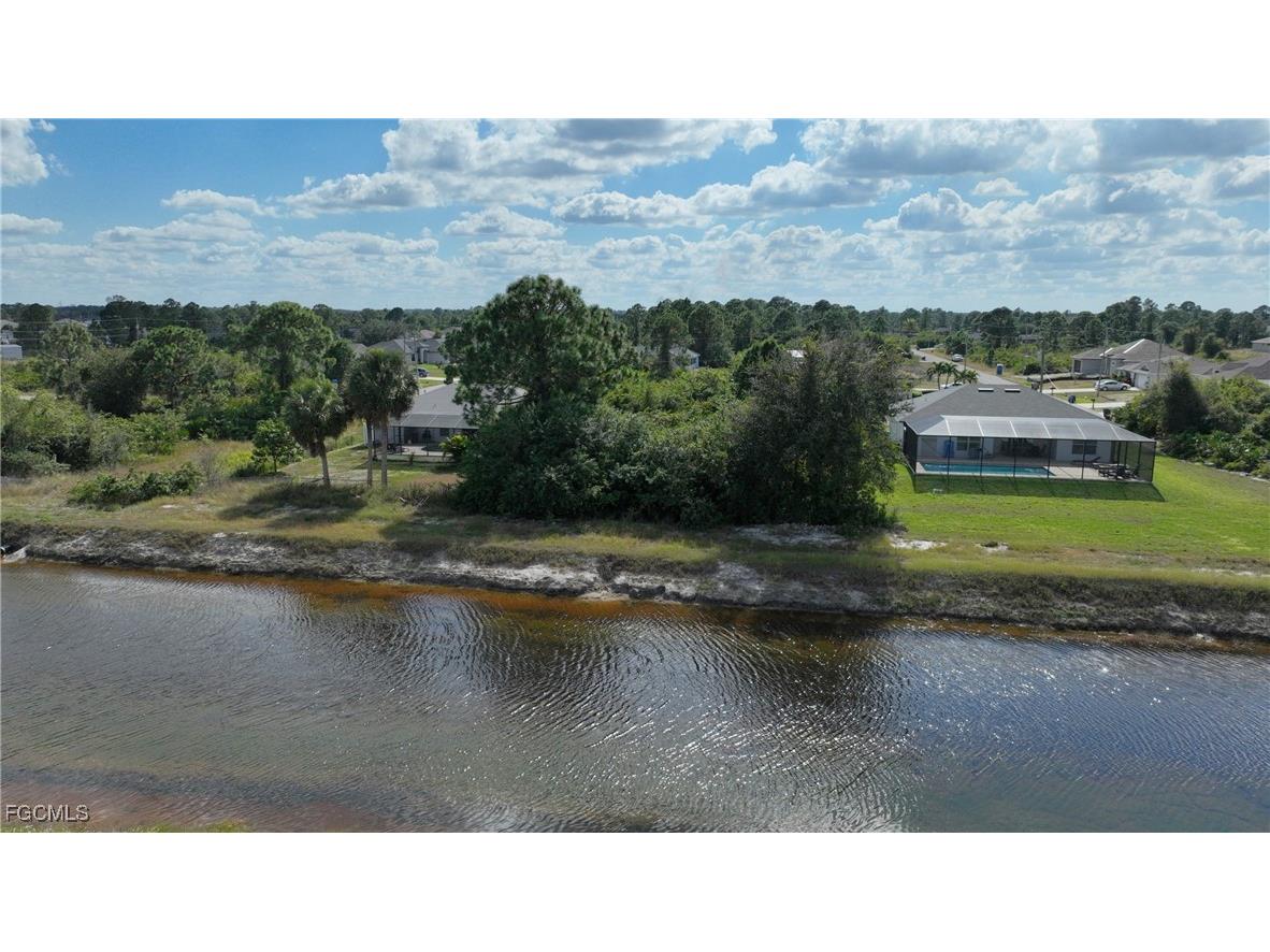 105 Paddock Street Lehigh Acres FL 33974 2025022090 image6