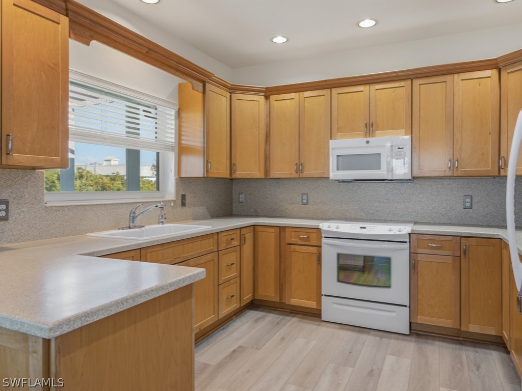 105 Pago Pago Drive W Naples FL 34113 226006121 image10
