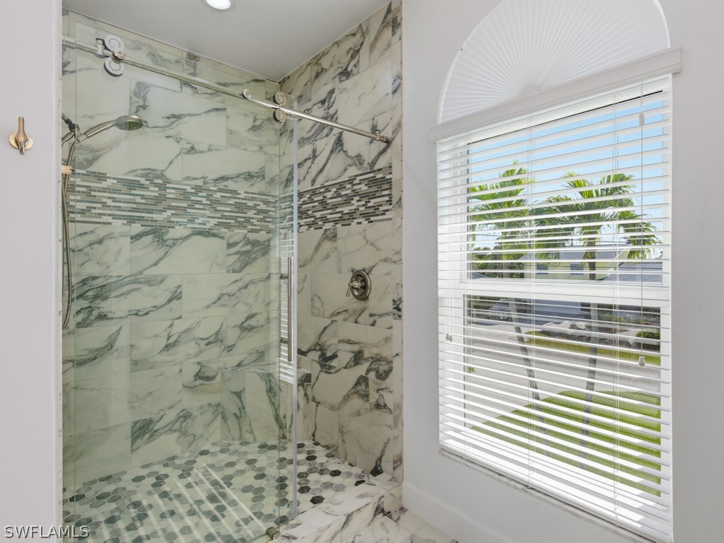 105 Pago Pago Drive W Naples FL 34113 226006121 image16