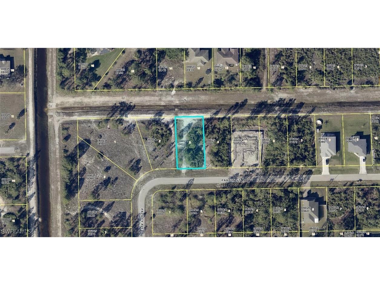 105 Paxton Street Lehigh Acres FL 33974 226003185 image1