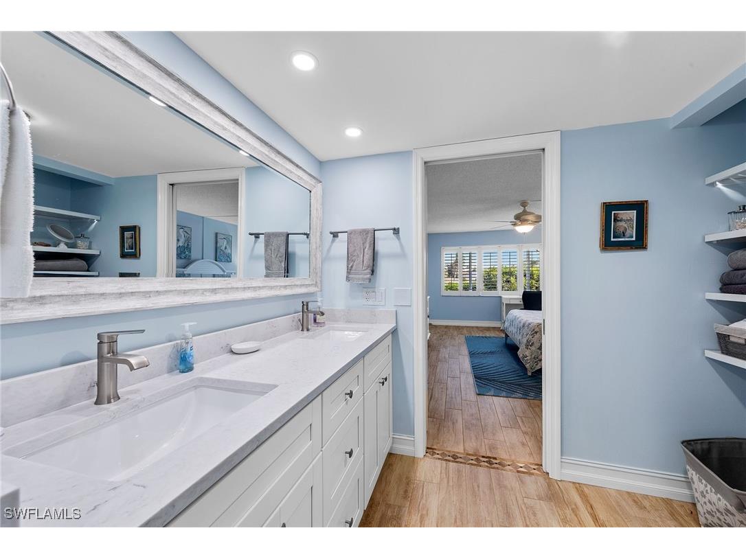 105 Penny Lane #5 Naples FL 34112 225085163 image25